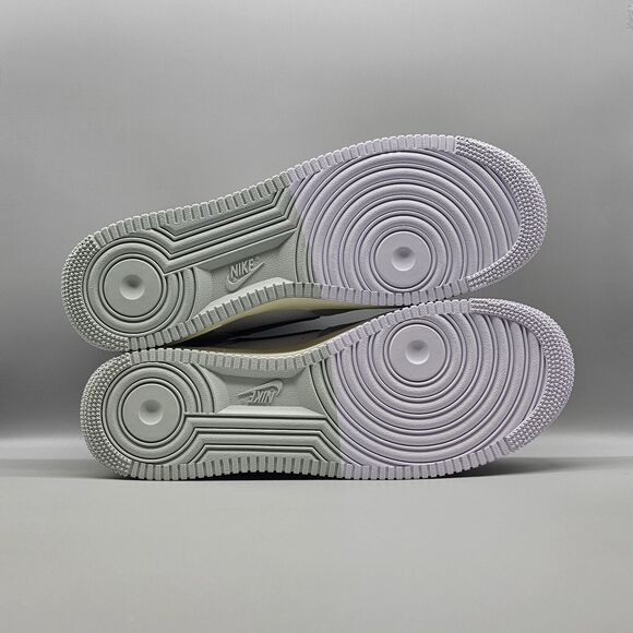 Nike Air Force 1 '07 LV8 Mens Size 13 Low Split Light Silver DZ2522-001 NEW - Picture 8 of 9